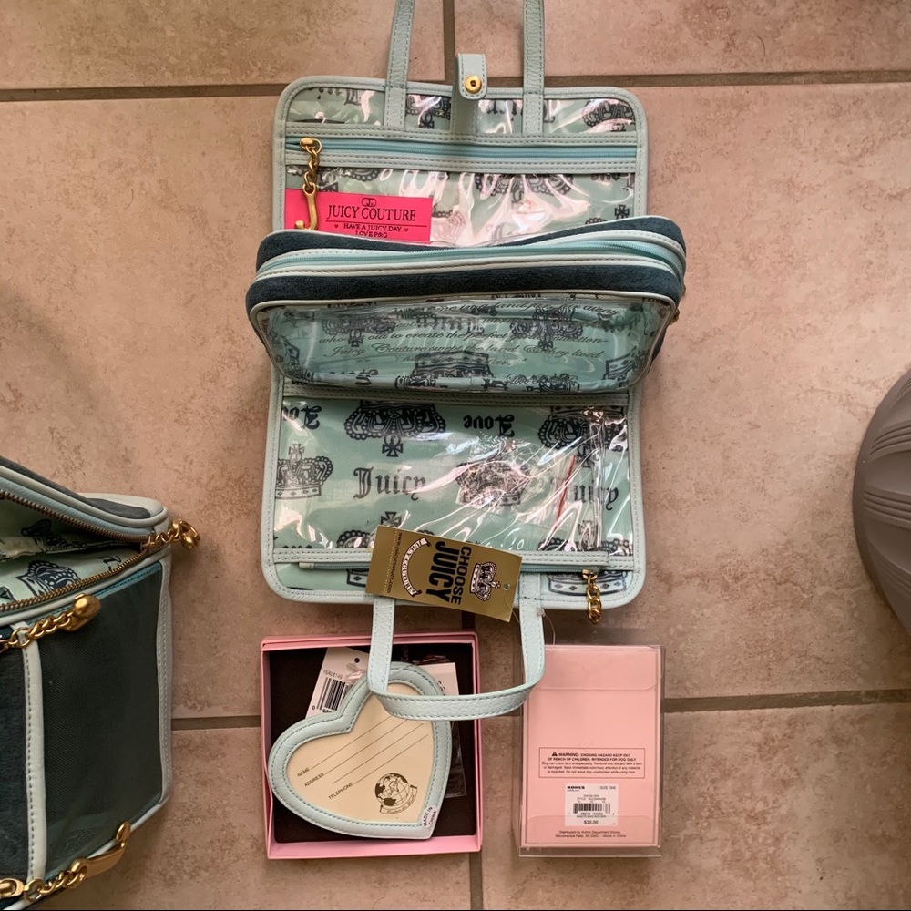 🚫SOLD🚫 Juicy Couture Pet Carrier - Picture 3 of 9